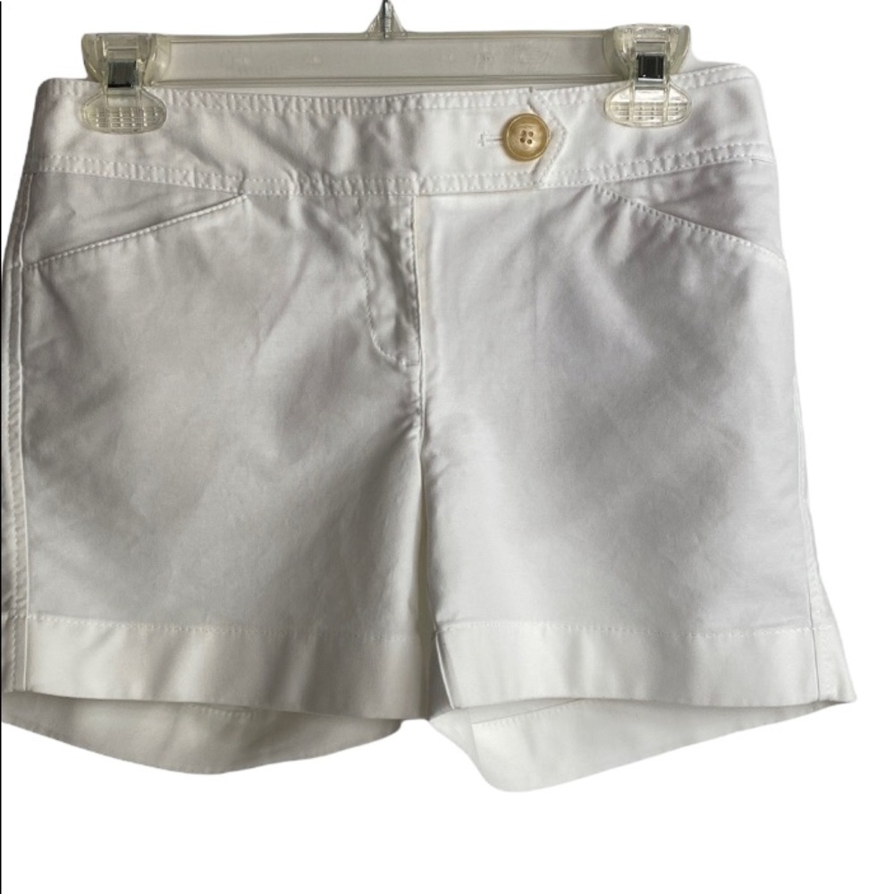 ANN TAYLOR SHORTS SIGNATURE FIT